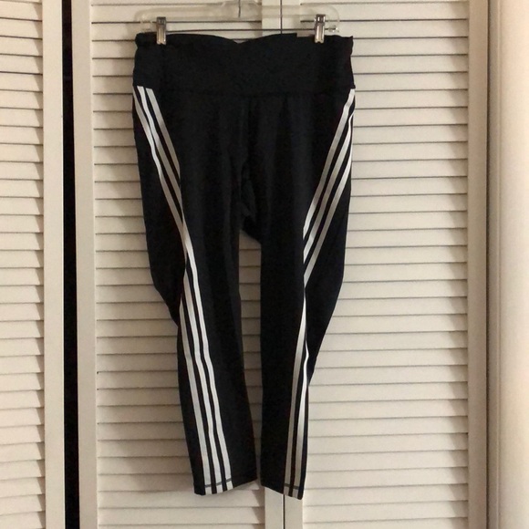 adidas Pants - Brand new, never wore Adidas 7/8 high rise Tight.  1X